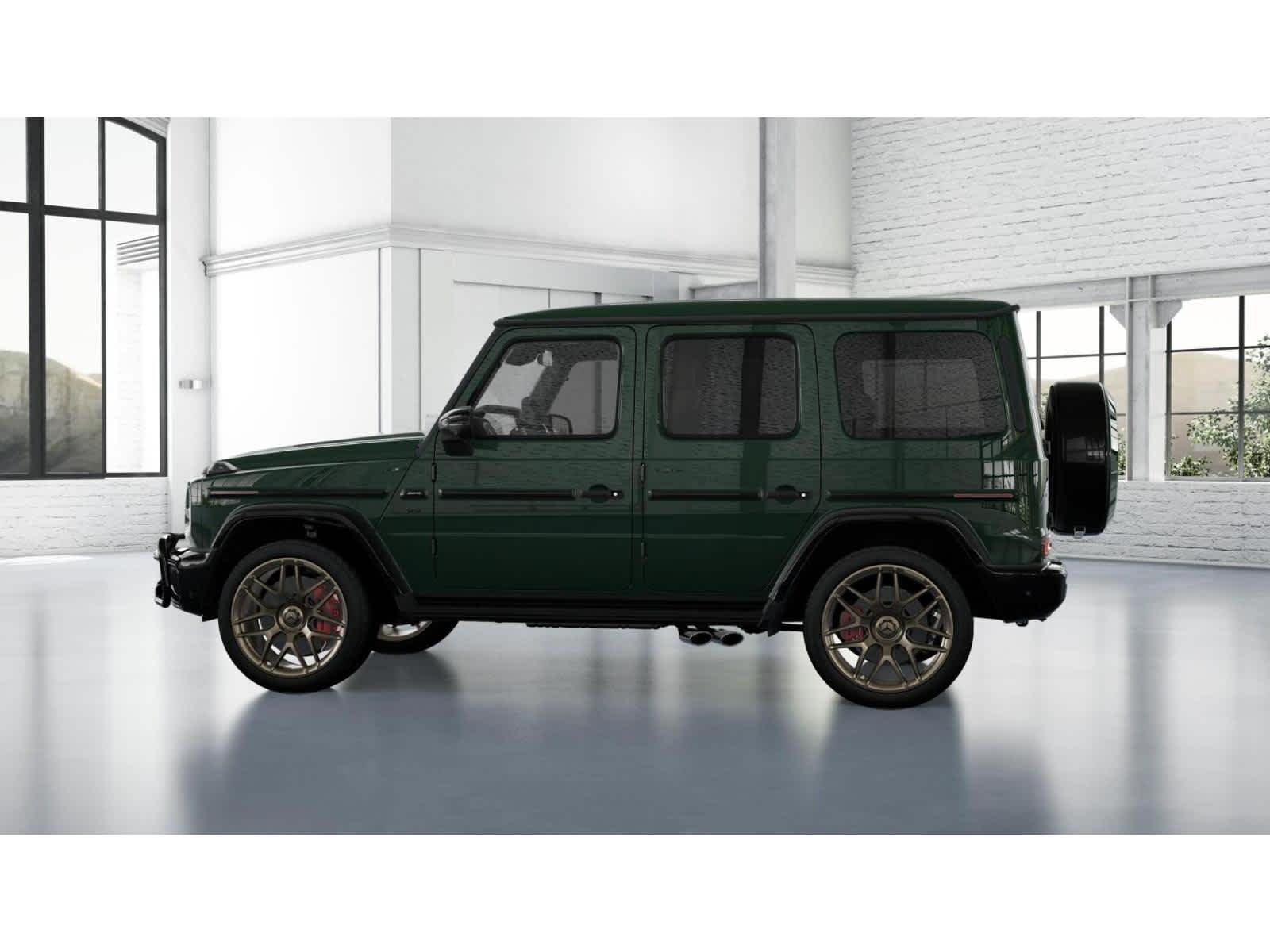New 2027 MANUFAKTUR Deep Green Non-Metallic Mercedes-Benz AMG® G 63 image 32