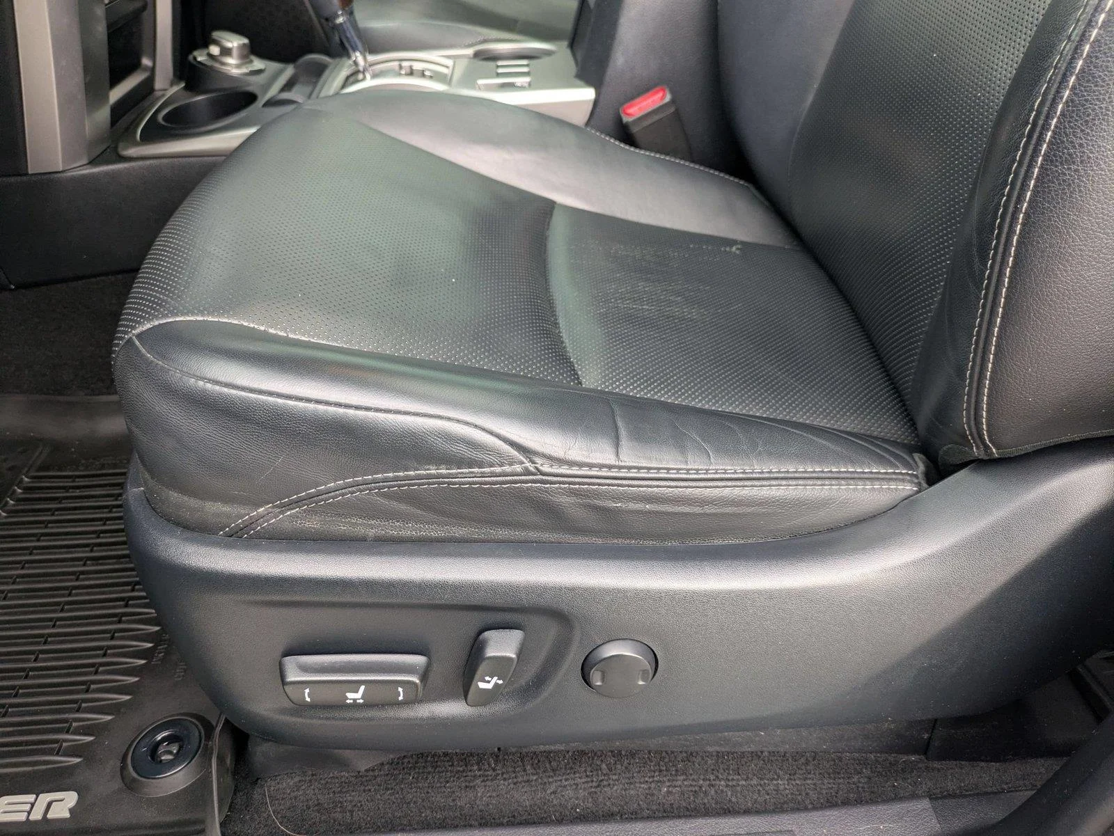 Used 2019 Midnight Black Metallic Toyota Limited image 11