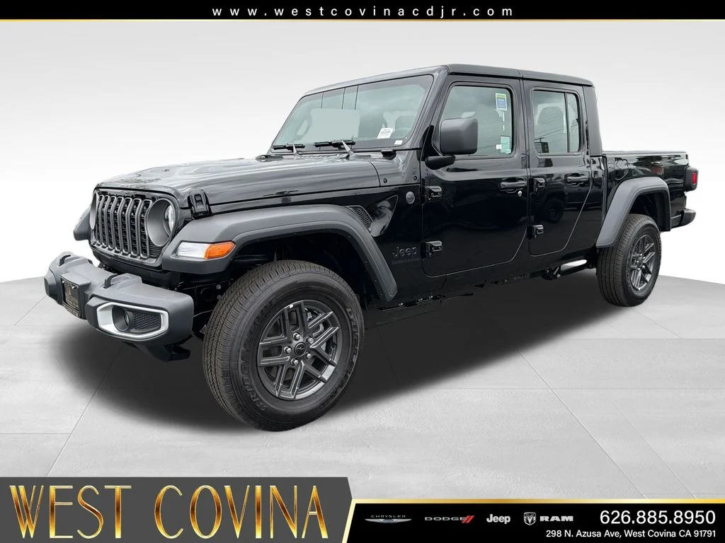 2026 Jeep Gladiator Sport Auto's photo