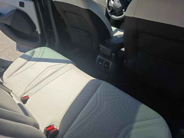 Used 2023 Blue Ford Premium image 12