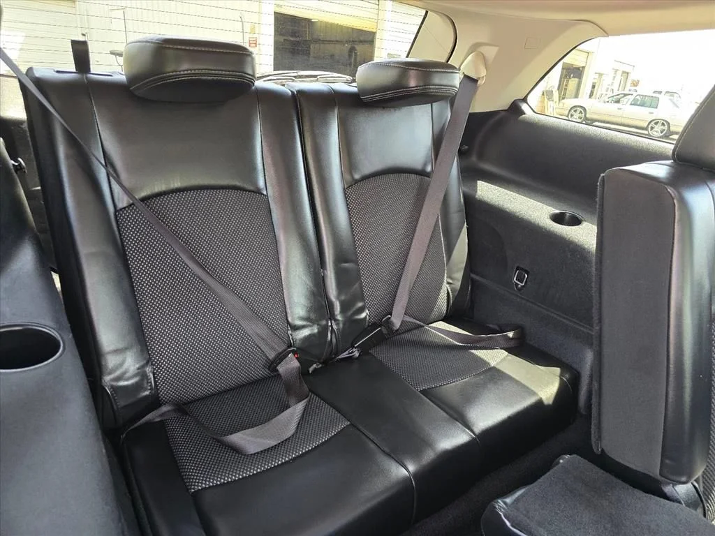 Used 2019 White Dodge Crossroad image 15