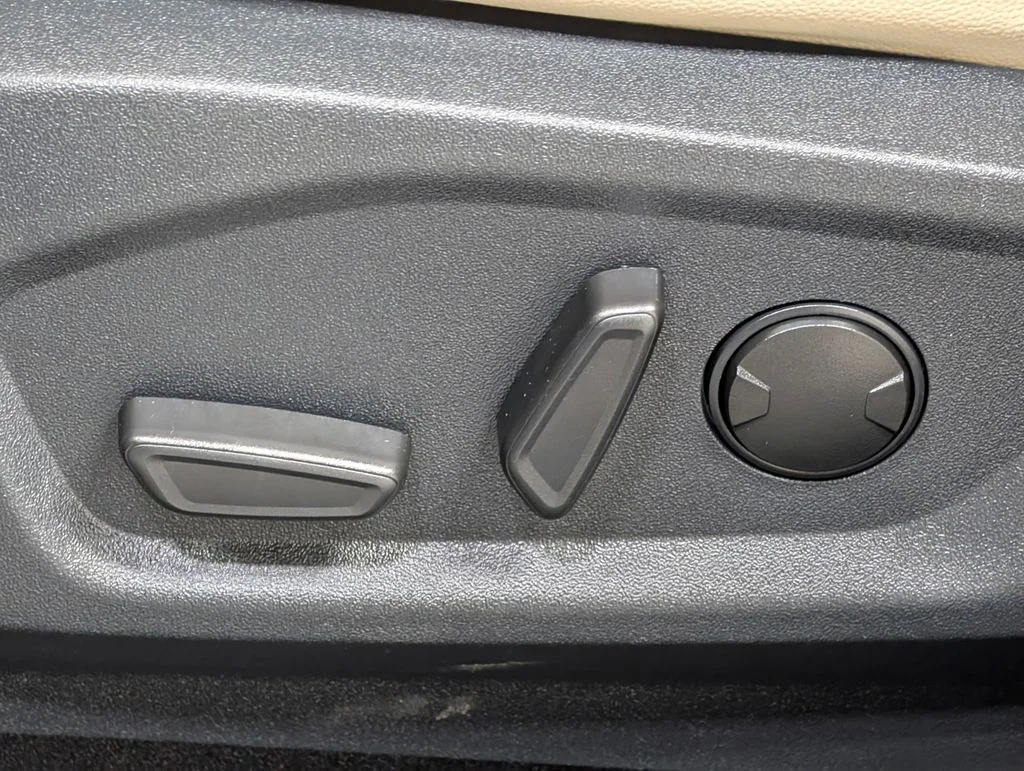 Certified Used 2024 Stone Blue Metallic Ford SEL image 12