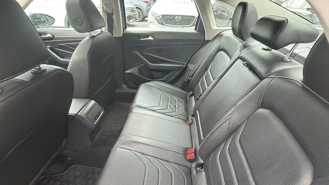 Used 2022 Gray Volkswagen 1.5T SEL image 16