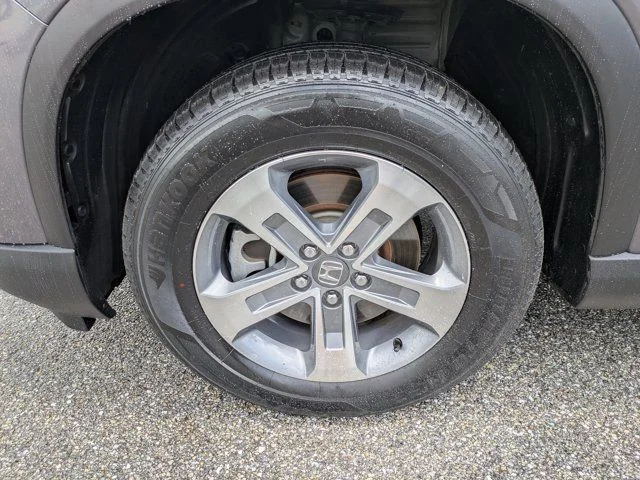 2025 Honda Pilot EX-L - Photo 11