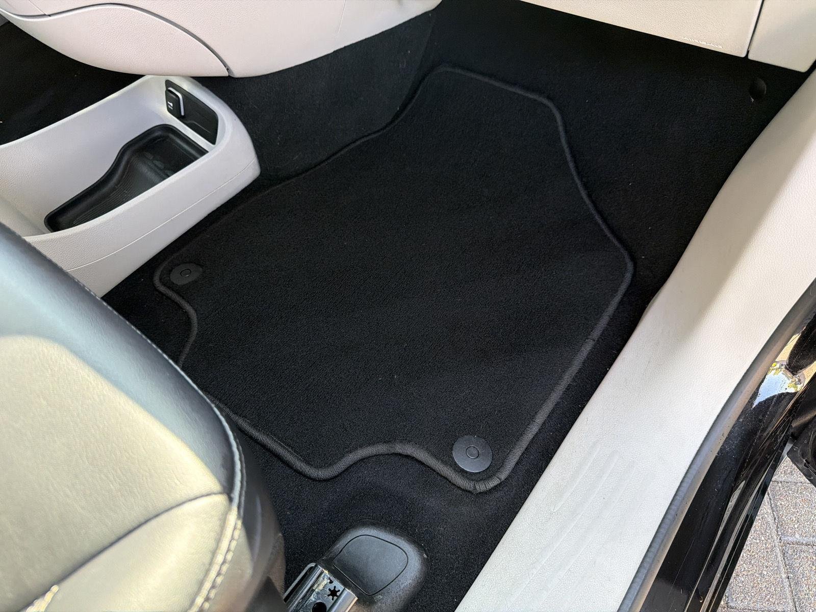 2024 Chrysler Pacifica Touring L - Photo 34