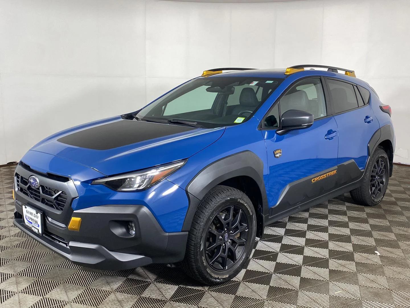 Used 2024 Geyser Blue Pearl Subaru Wilderness image 10