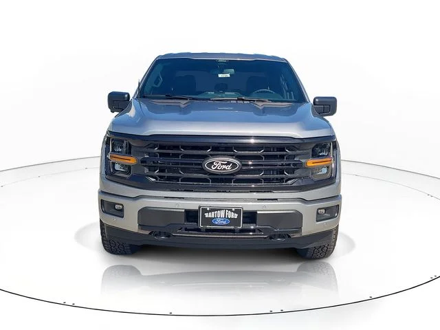 New 2026 Silver Metallic Ford XLT image 2