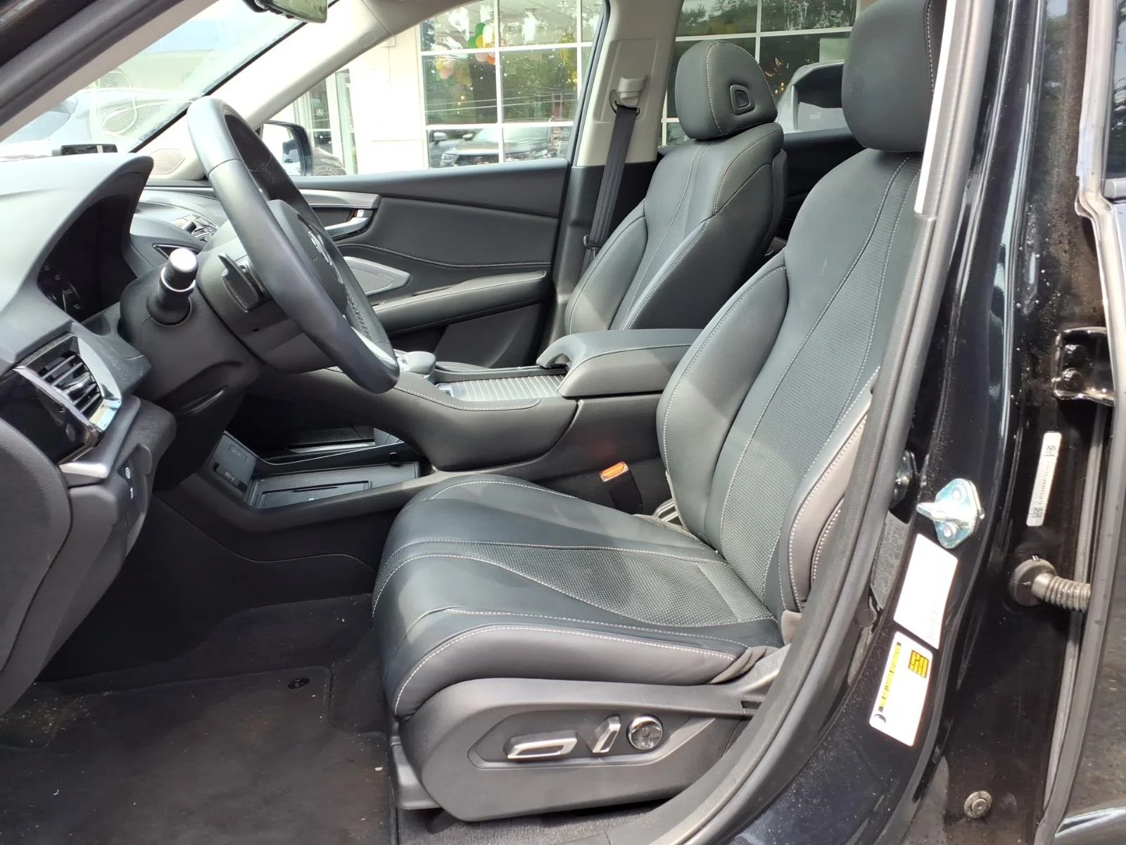 Used 2024 Majestic Black Pearl Acura SH-AWD TECH image 12