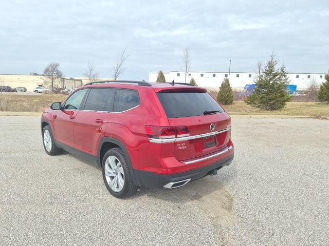 2022 Volkswagen Atlas SE w/Tech - Photo 9