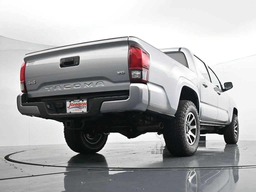 Used 2021 Silver Toyota SR image 30