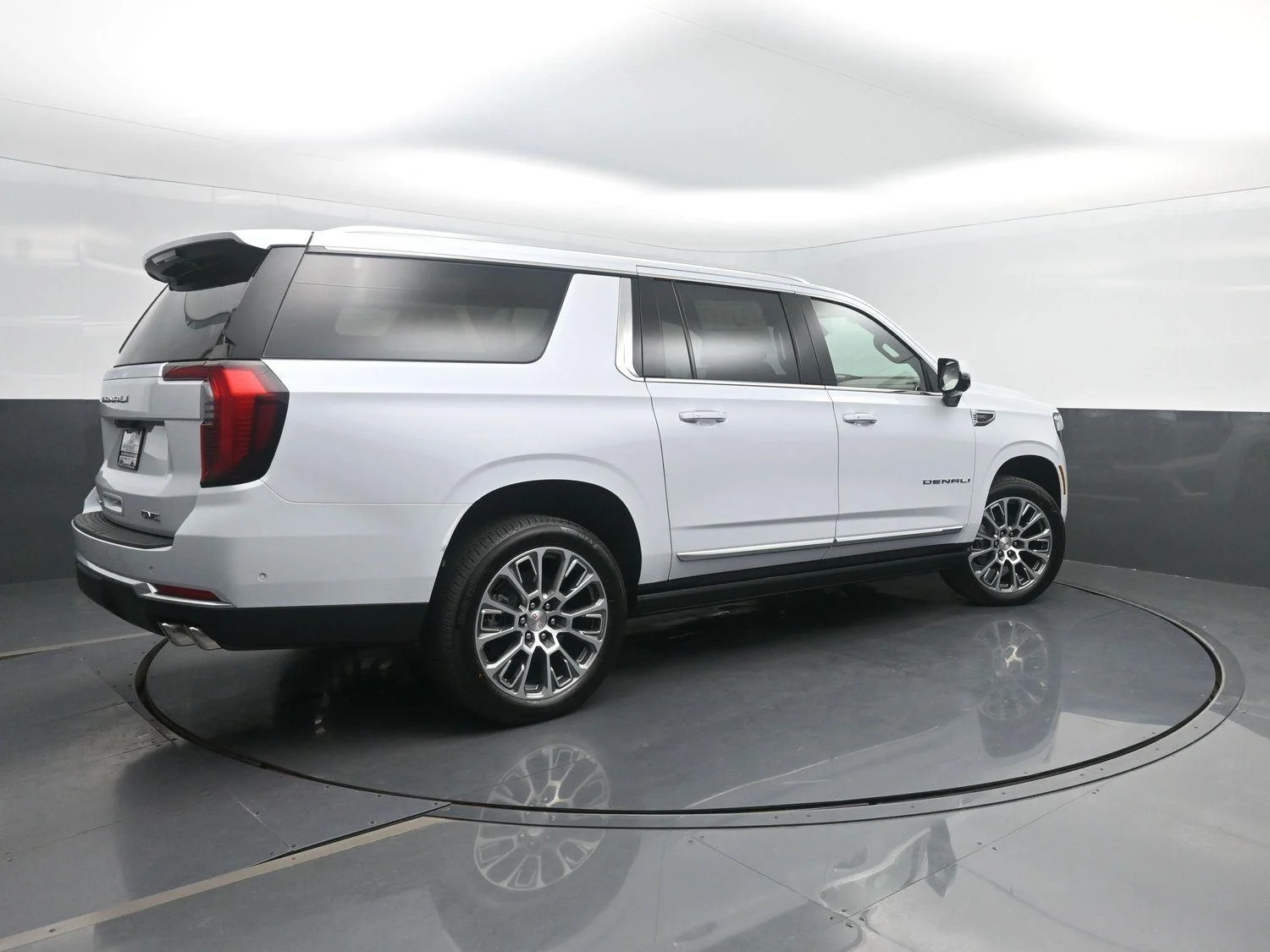 New 2026 Glacier White Tricoat GMC Denali image 2