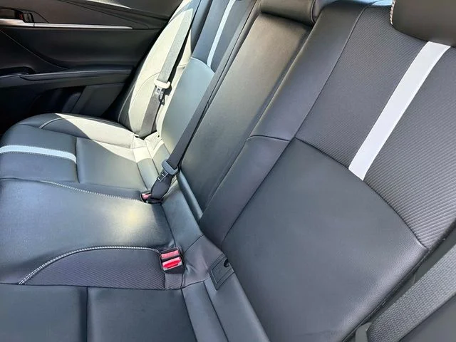 Used 2025  Toyota SE image 13