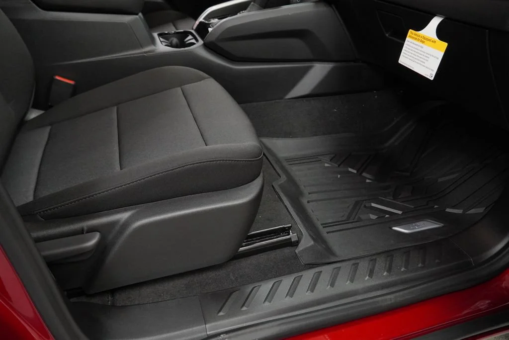 New 2026 Radiant Red Tintcoat Chevrolet WT image 29