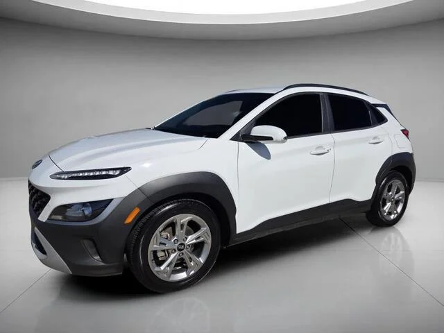 Used 2023 Lunar White Hyundai SEL image 1
