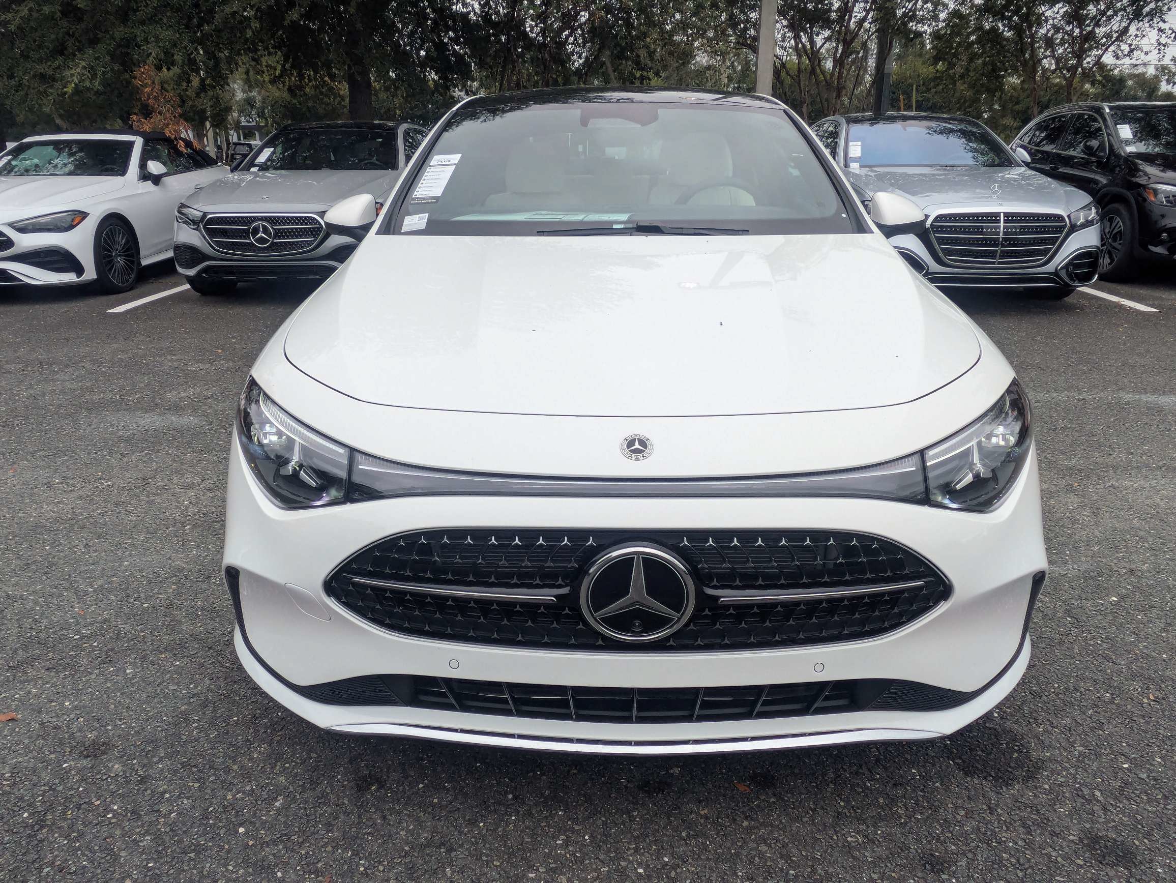 New 2027 Polar White Mercedes-Benz CLA 220 image 8