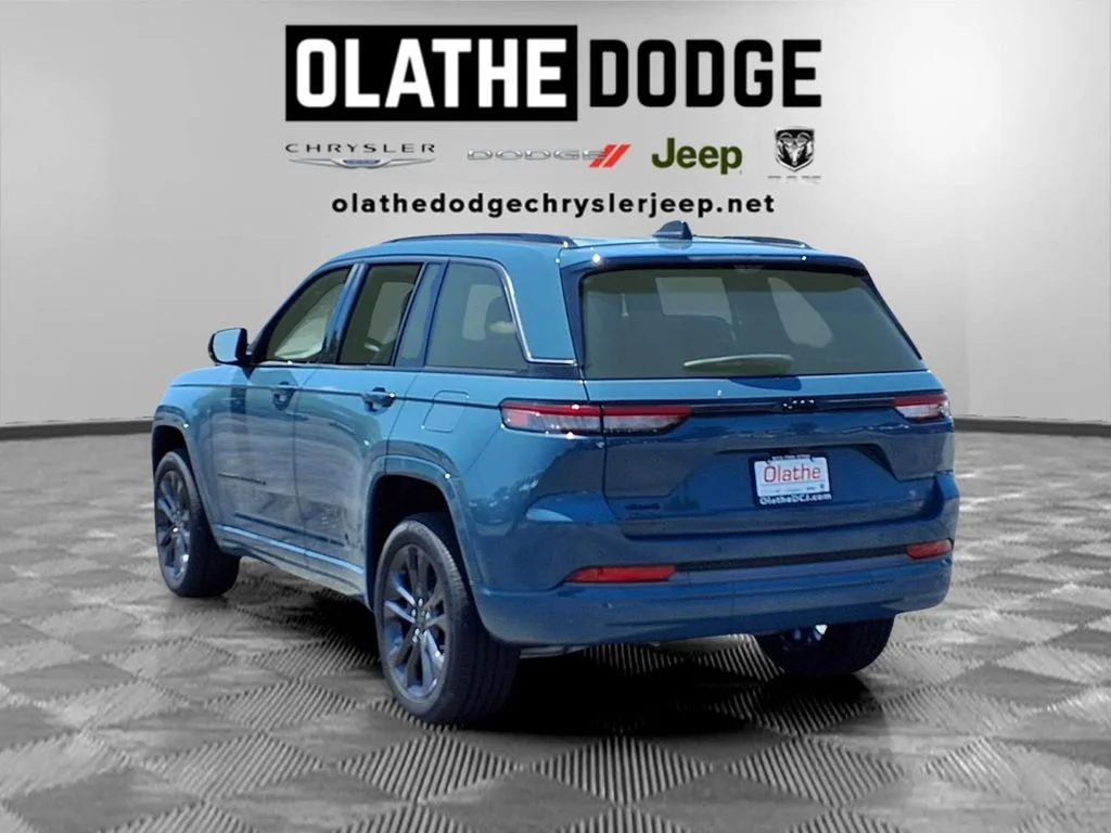 New 2026 Steel Blue Jeep Limited Reserve image 3