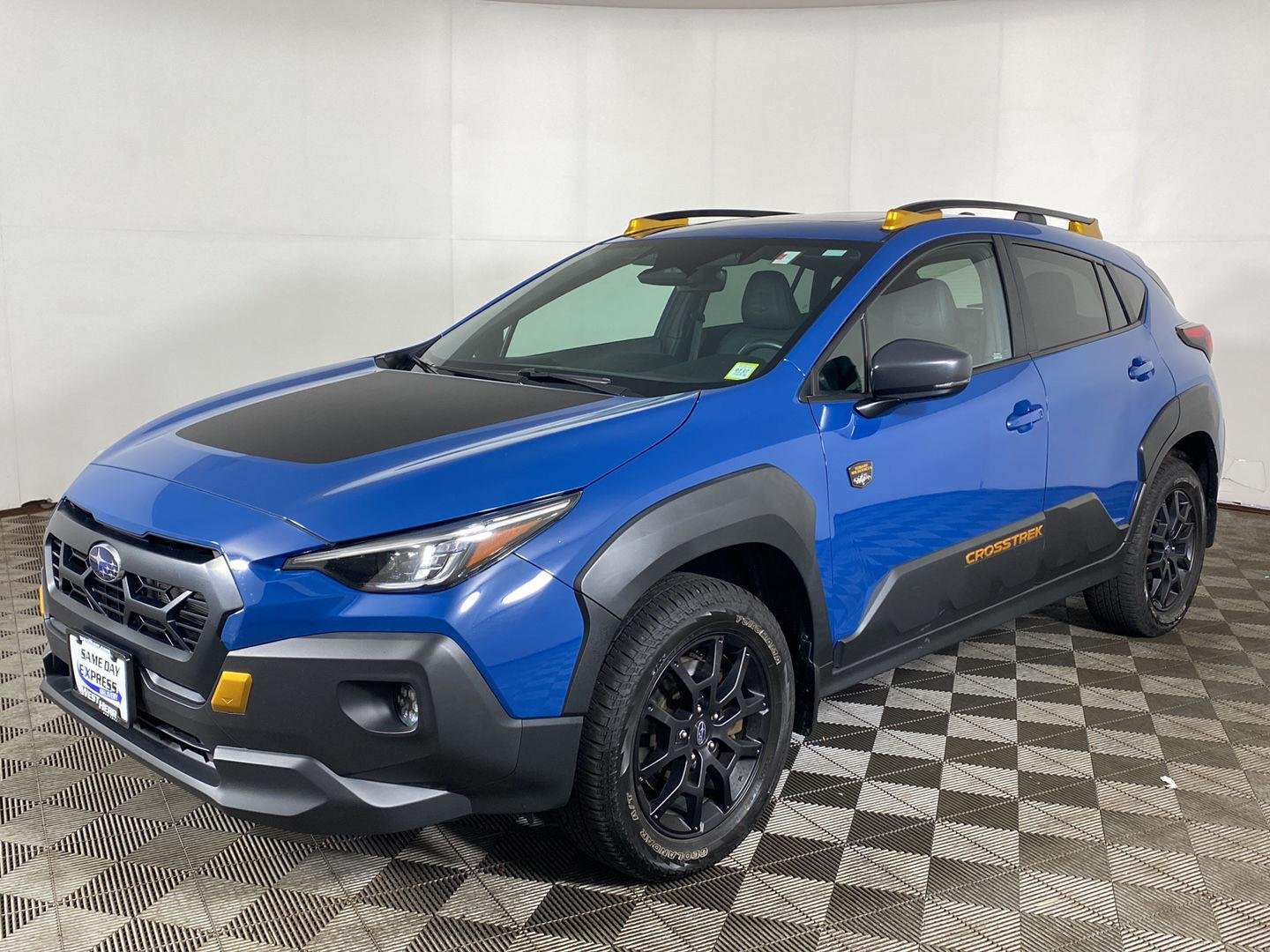 Used 2024 Geyser Blue Pearl Subaru Wilderness image 10