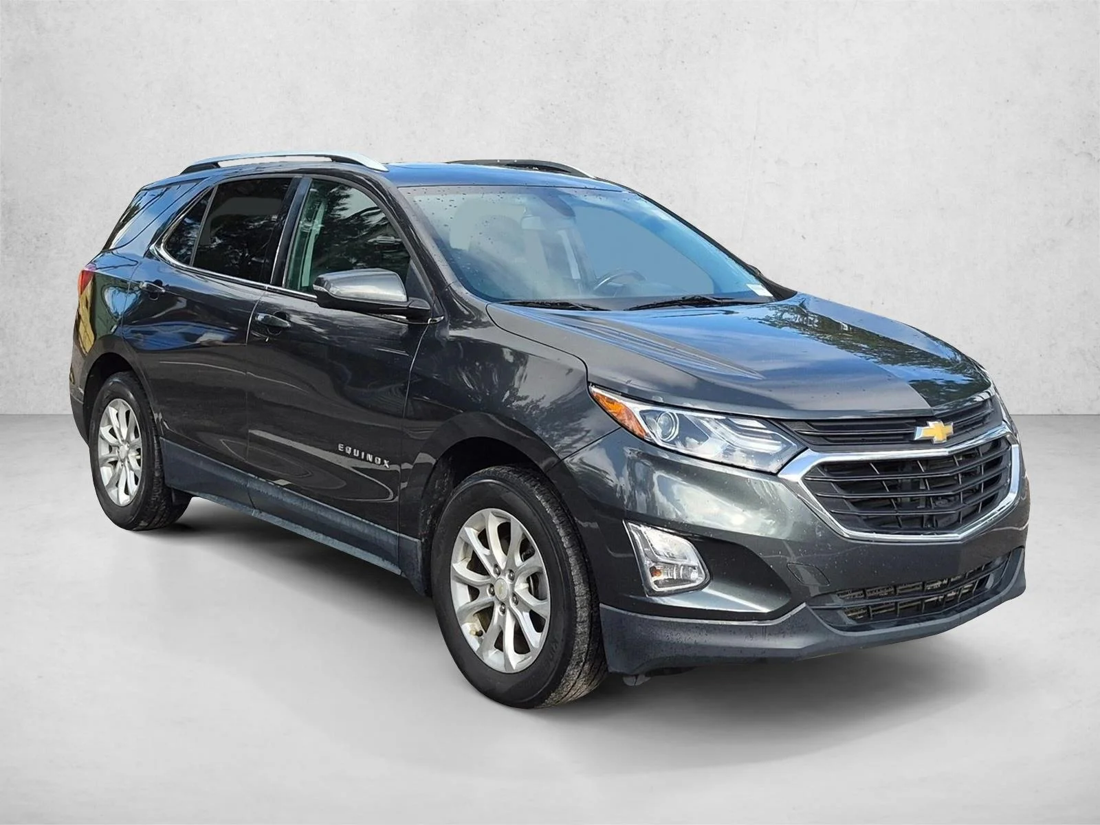 Used 2018 Nightfall Gray Metallic Chevrolet LT image 3