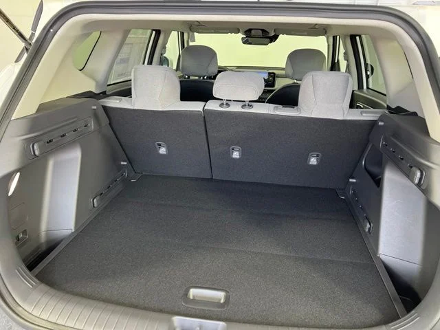 New 2027 White Kia LX image 32