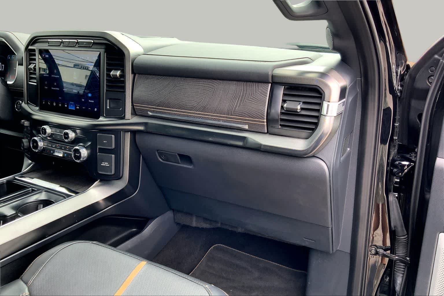 Used 2023 Agate Black Ford Platinum image 19