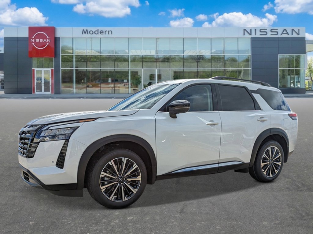 New 2026 Everest White Pearl TriCoat Nissan Platinum image 1