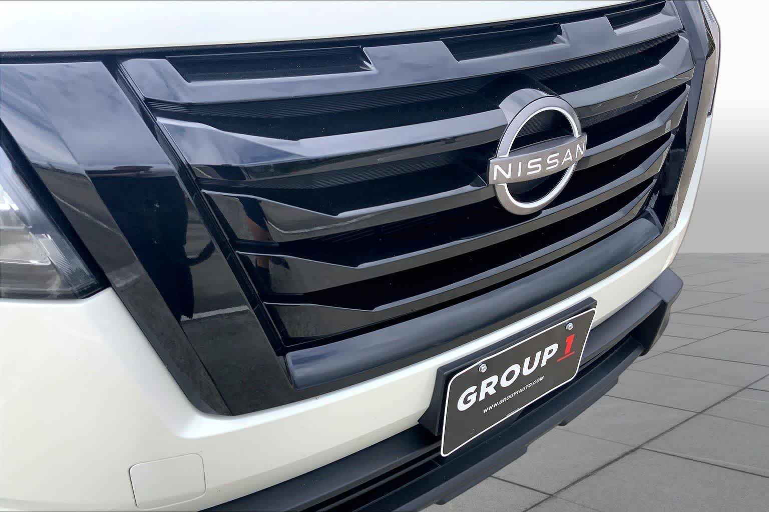 Used 2024 Pearl White Tricoat Nissan SV image 29