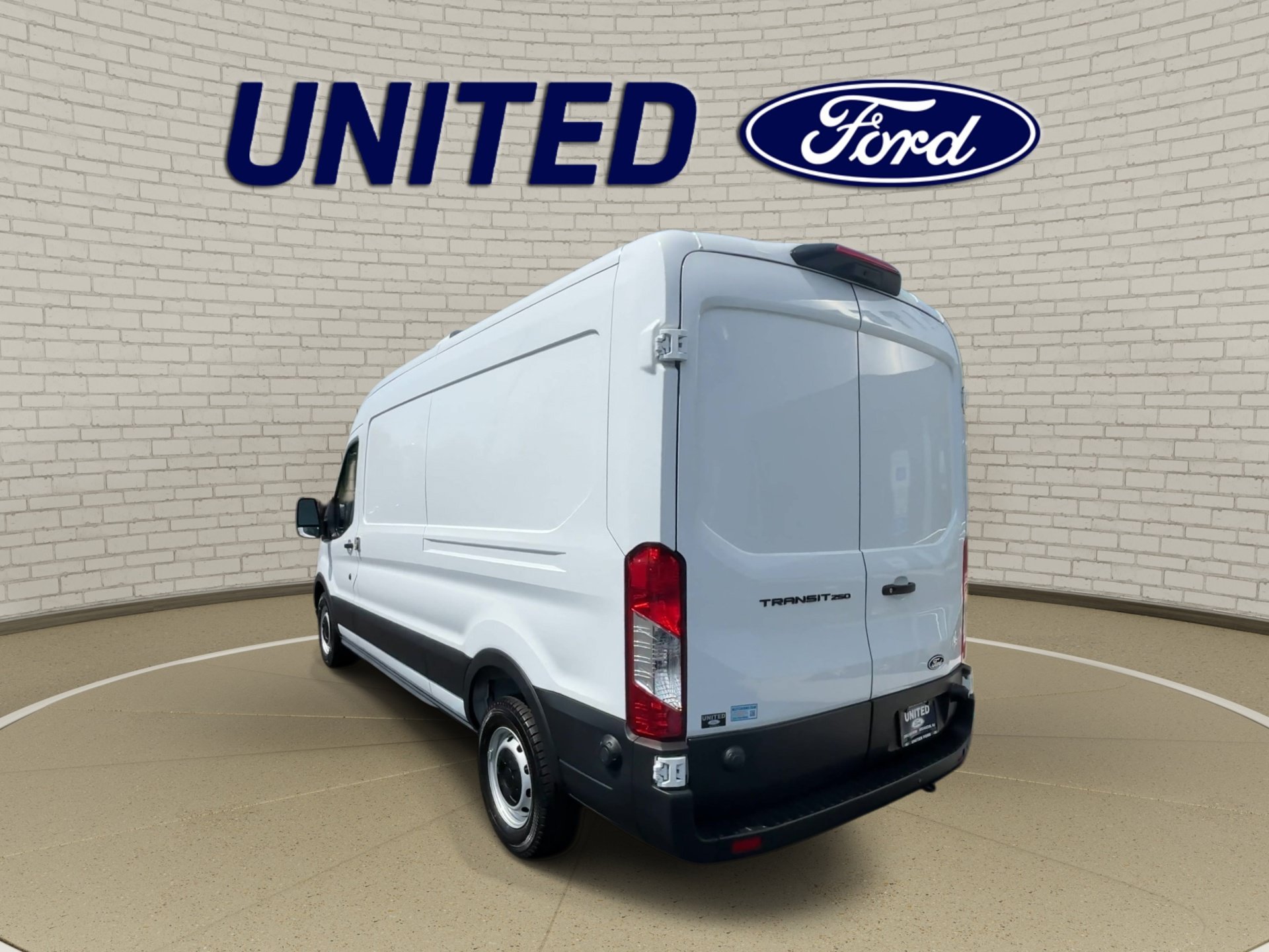 New 2026 Oxford White Ford Cargo Van image 6
