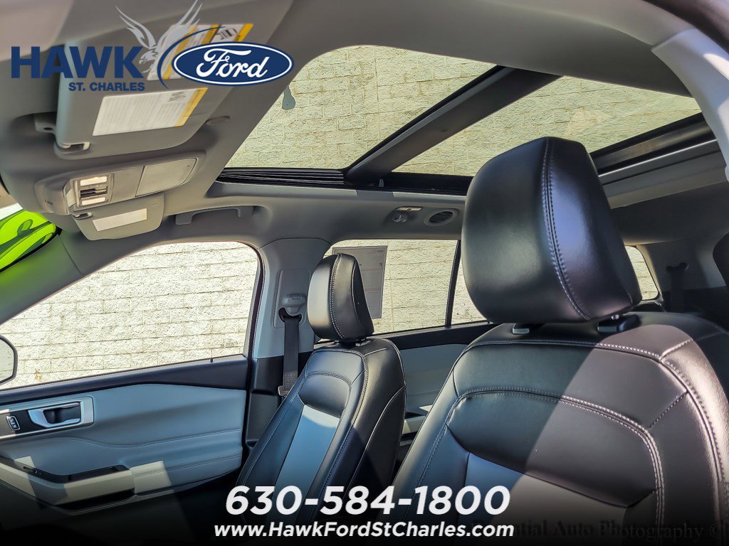 Certified Used 2023 White Metallic Ford XLT image 9