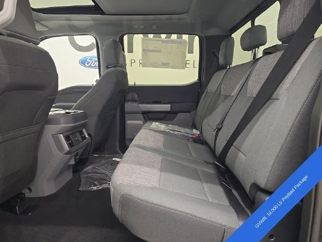 New 2026 Agate Black Metallic Ford F-250® XLT image 20
