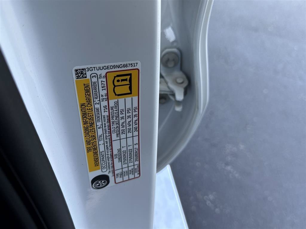Used 2022 Summit White GMC Denali image 22