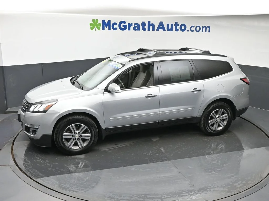 Used 2017 Silver Chevrolet 2LT image 25