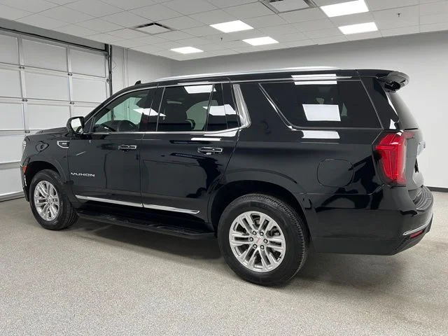 2024 GMC Yukon SLT - Photo 6