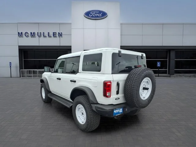 New 2026 Oxford White Ford Heritage Edition image 7