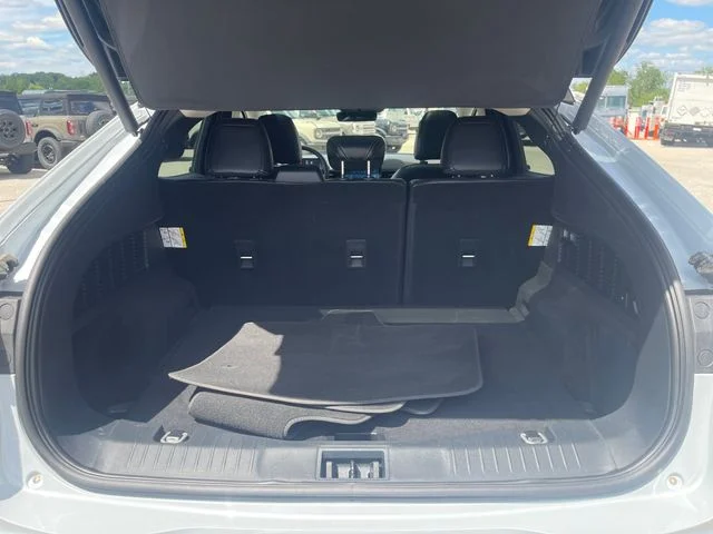Used 2023 White Ford Premium image 17