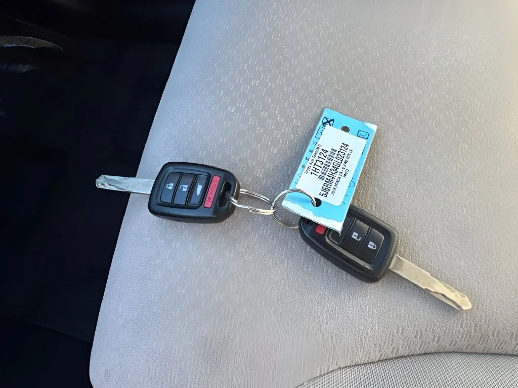 Used 2016 White Honda LX image 26