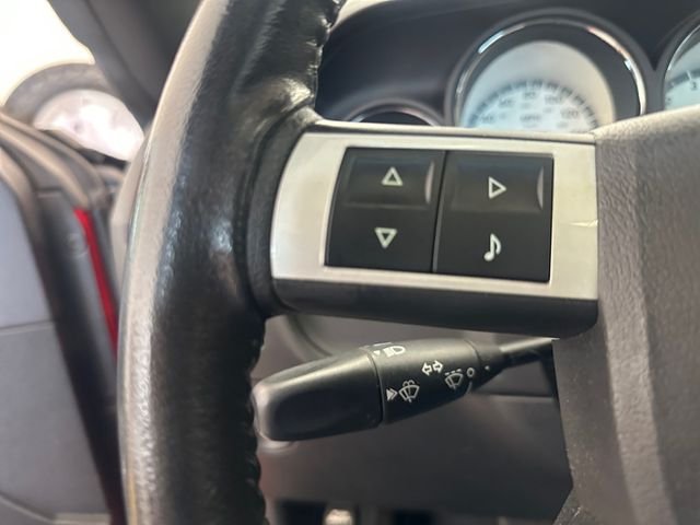 Used 2010 Red Dodge R/T image 25