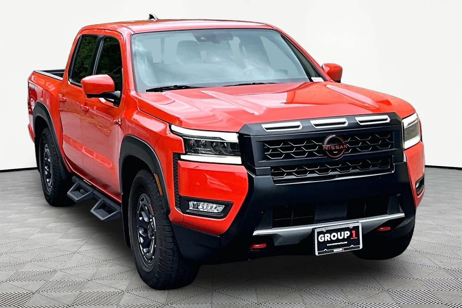 Used 2025 Afterburn Orange Nissan PRO-X image 5