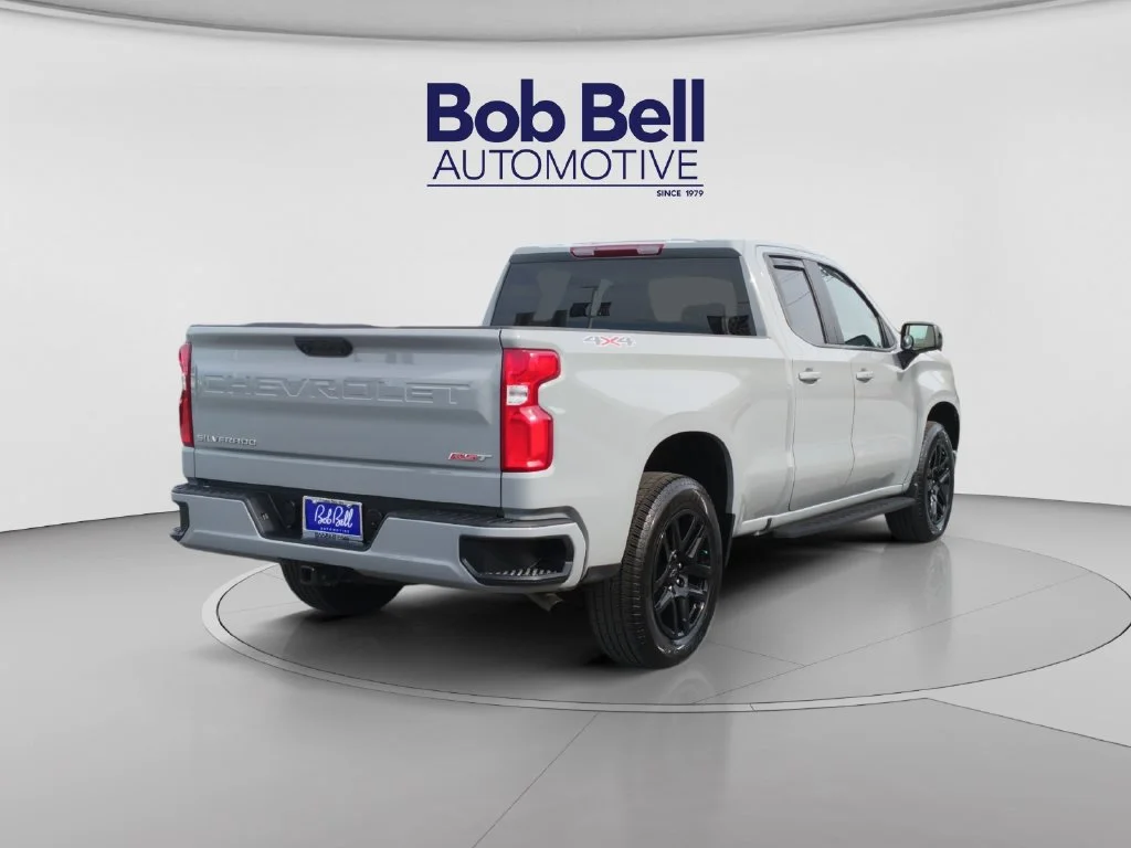 Certified Used 2025 Slate Gray Metallic Chevrolet RST image 5