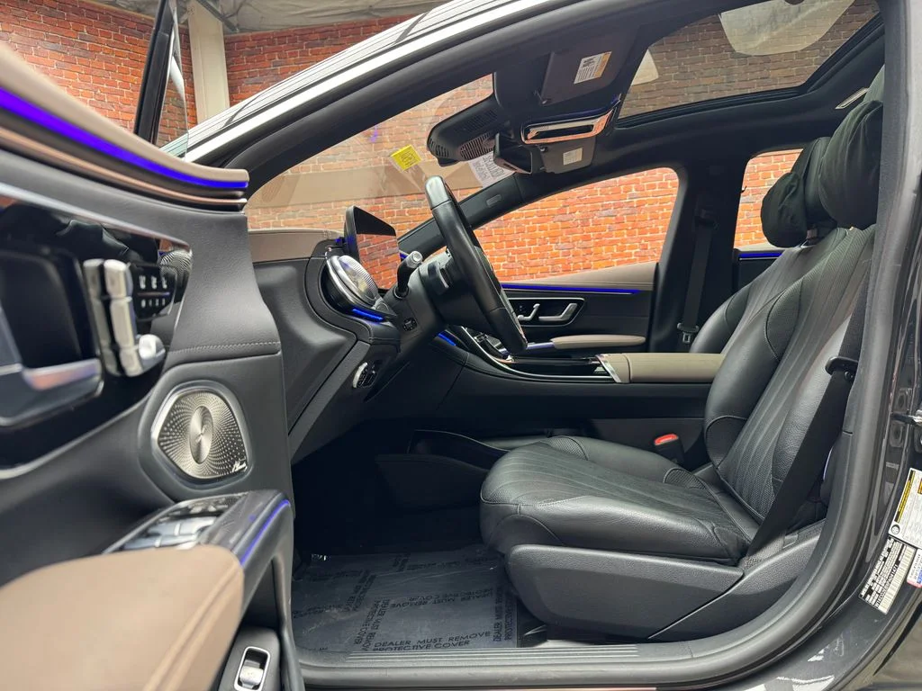 Used 2023 Gray Mercedes-Benz 450 image 22