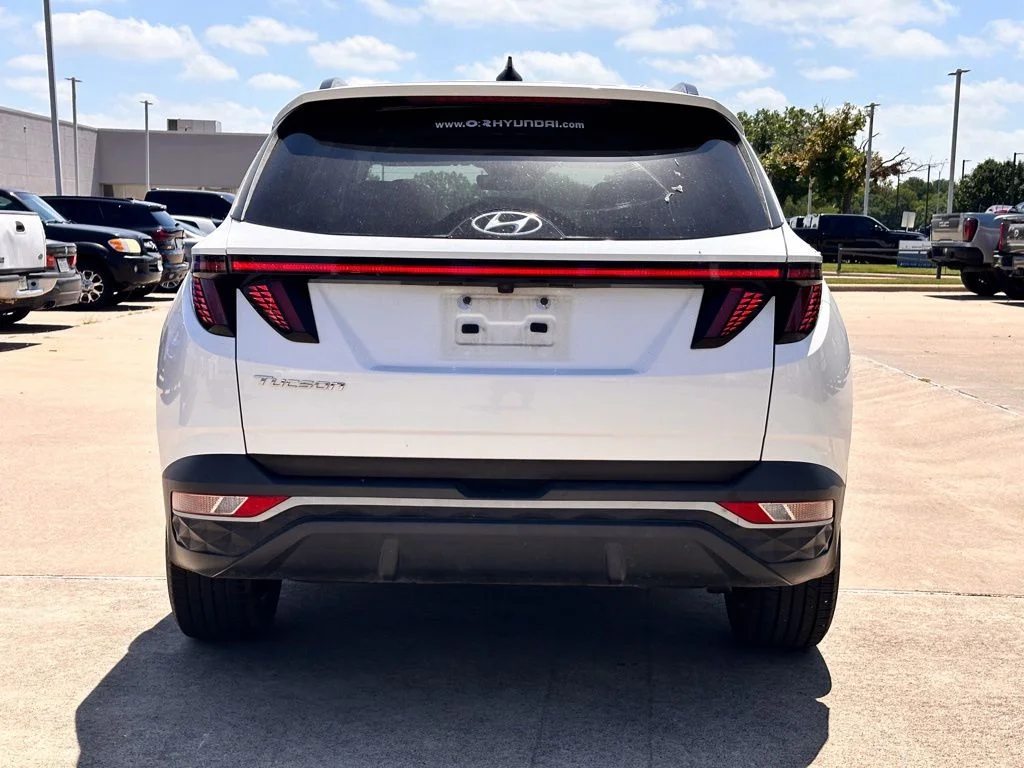 Used 2022 Gray Hyundai SEL image 5
