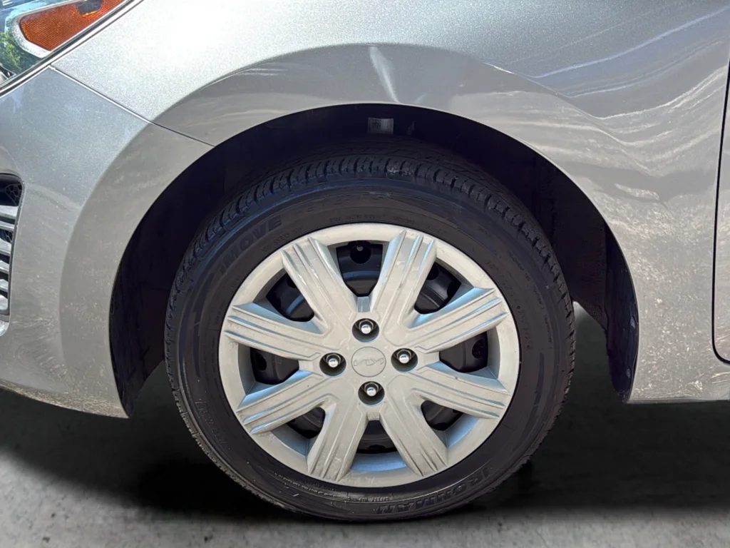Used 2022 Gray Kia S image 28