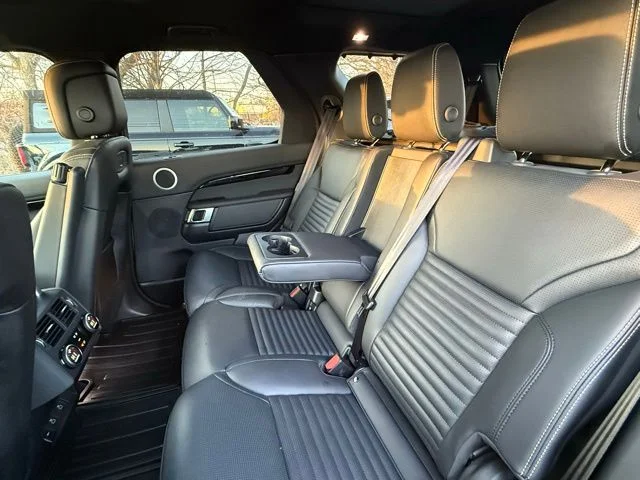 Certified Used 2025 White Land Rover S image 25