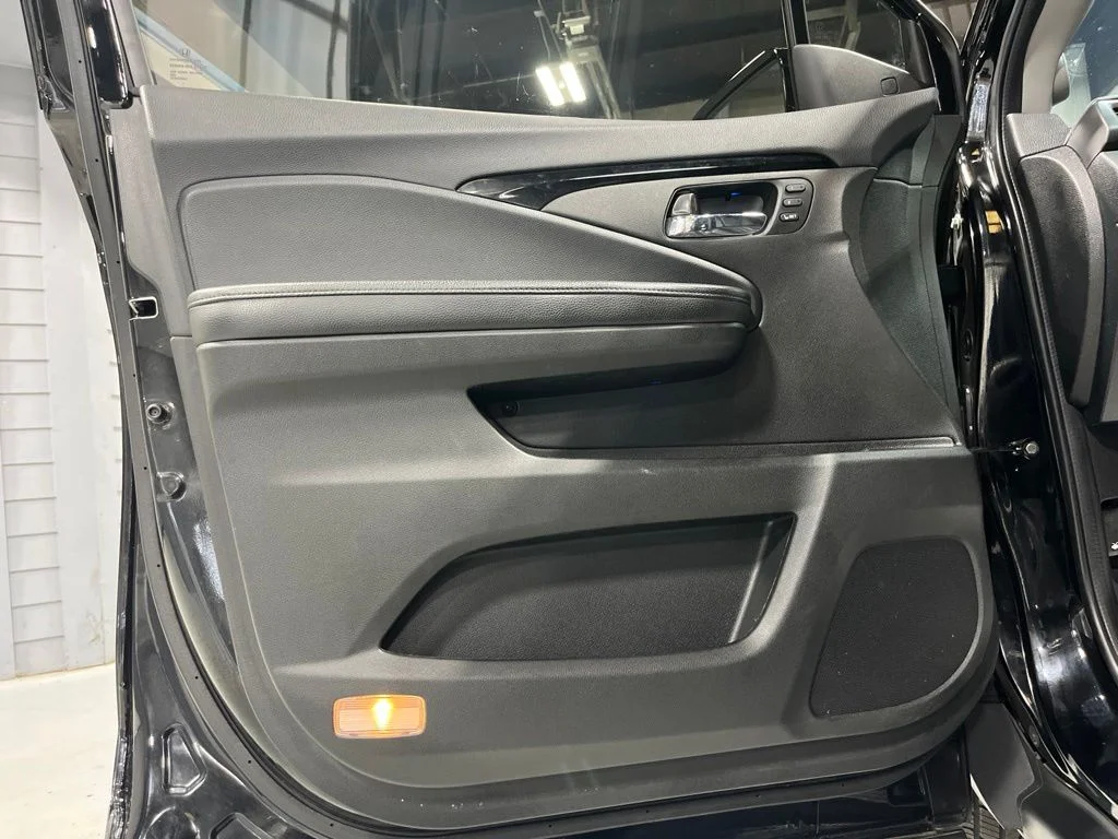 2022 Honda Pilot Touring - Photo 10