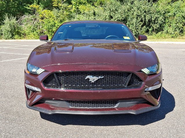 Used 2018 Red Ford GT Premium image 3