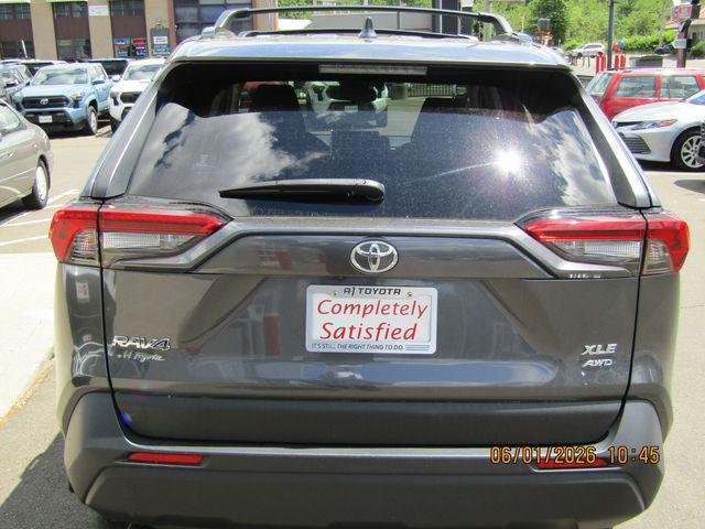 Certified Used 2023 MAGNETIC GRAY MET. Toyota  image 6