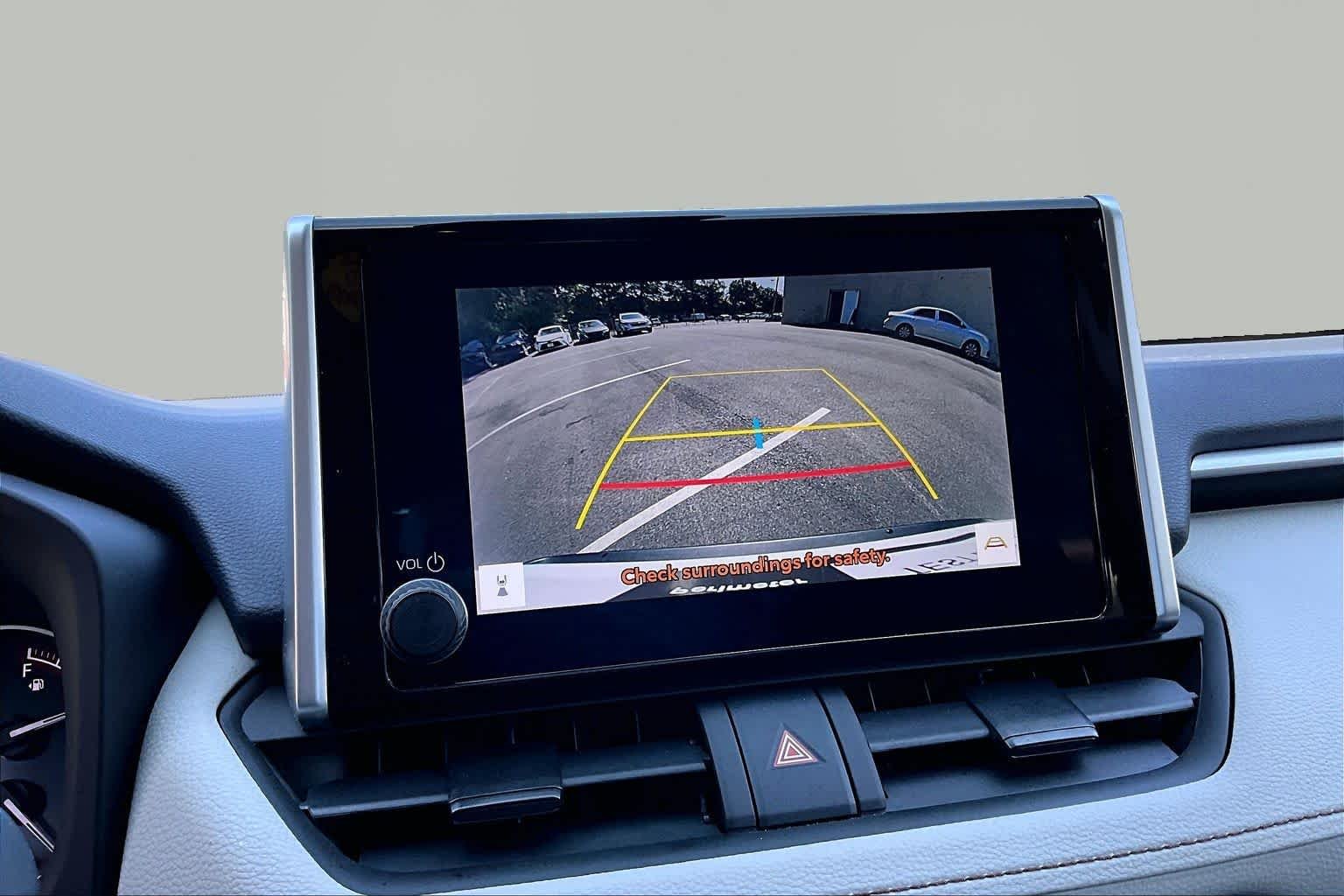 Used 2024 Ice Cap Toyota XLE image 27