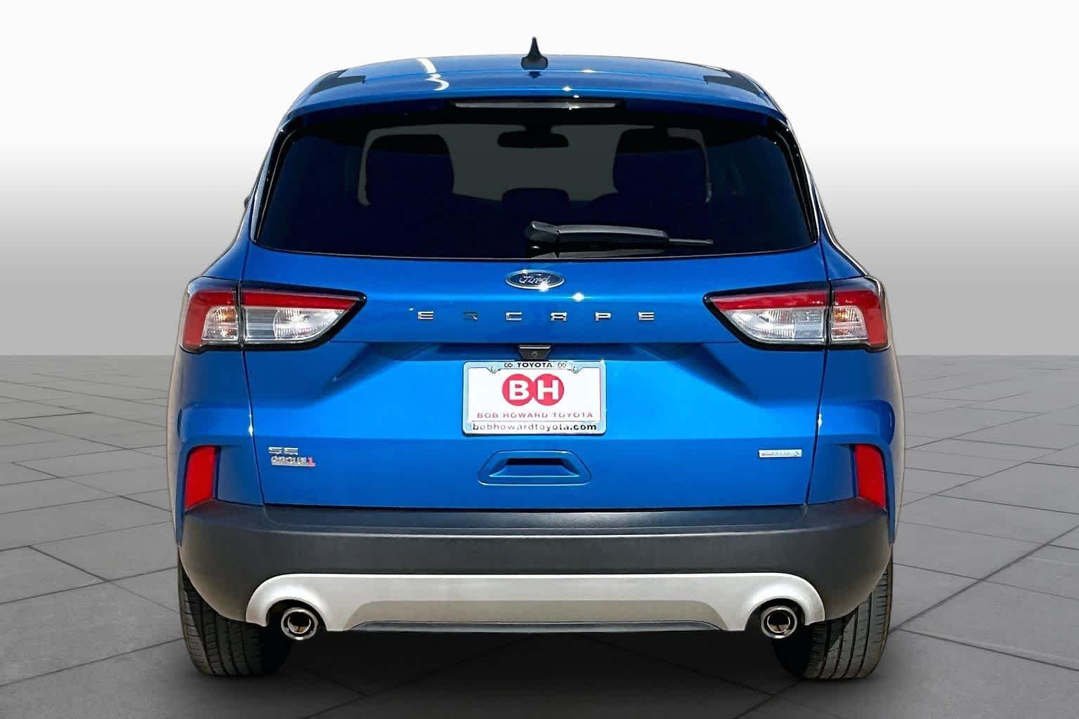 Used 2020 Velocity Blue Metallic Ford SE image 5