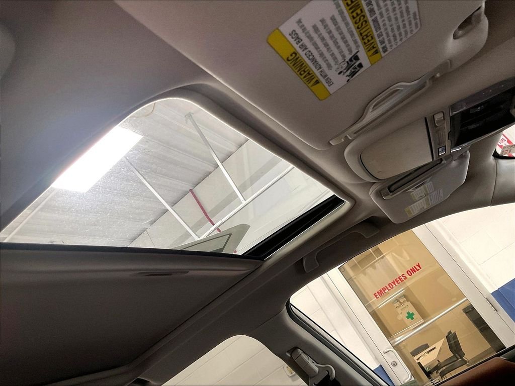 Used 2024 White Subaru Touring image 22