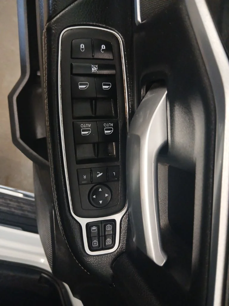 Used 2024 White Ram Big Horn image 32