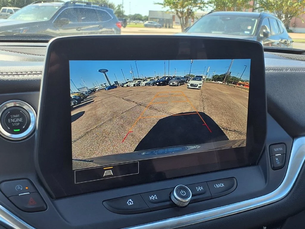 Used 2025 Gray Chevrolet LT image 15